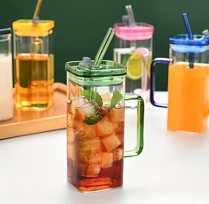 Square Glass Cups with Lids and Straws