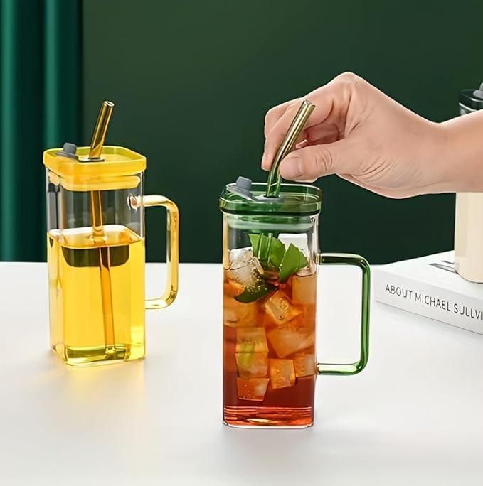 Square Glass Cups with Lids and Straws