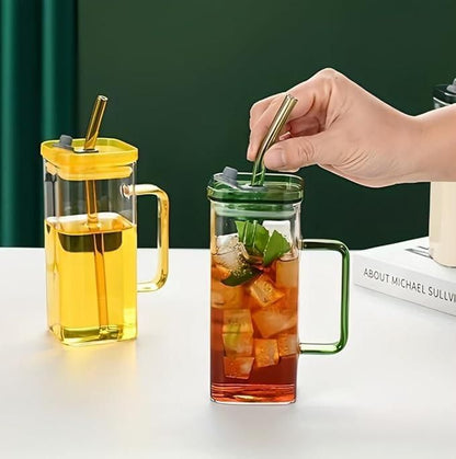 Square Glass Cups with Lids and Straws